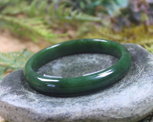 Bangle carved from Kawakawa Pounamu - NZ Greenstone