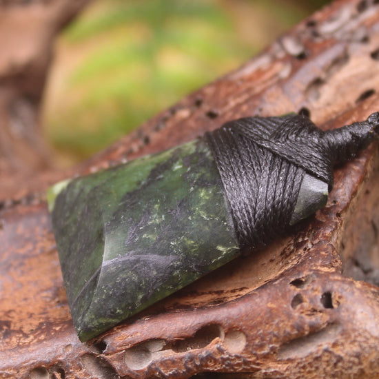 Toki or Adze carved from Douglas Creek - NZ Greenstone