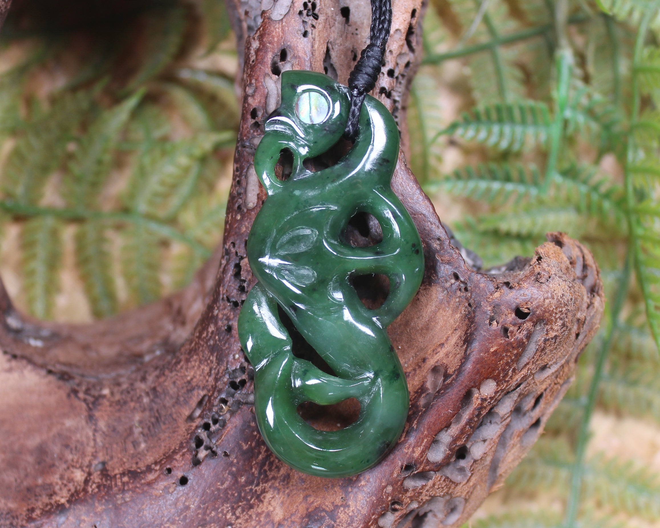 Manaia carved from Kawakawa Pounamu - NZ Greenstone