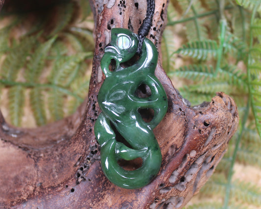 Manaia carved from Kawakawa Pounamu - NZ Greenstone