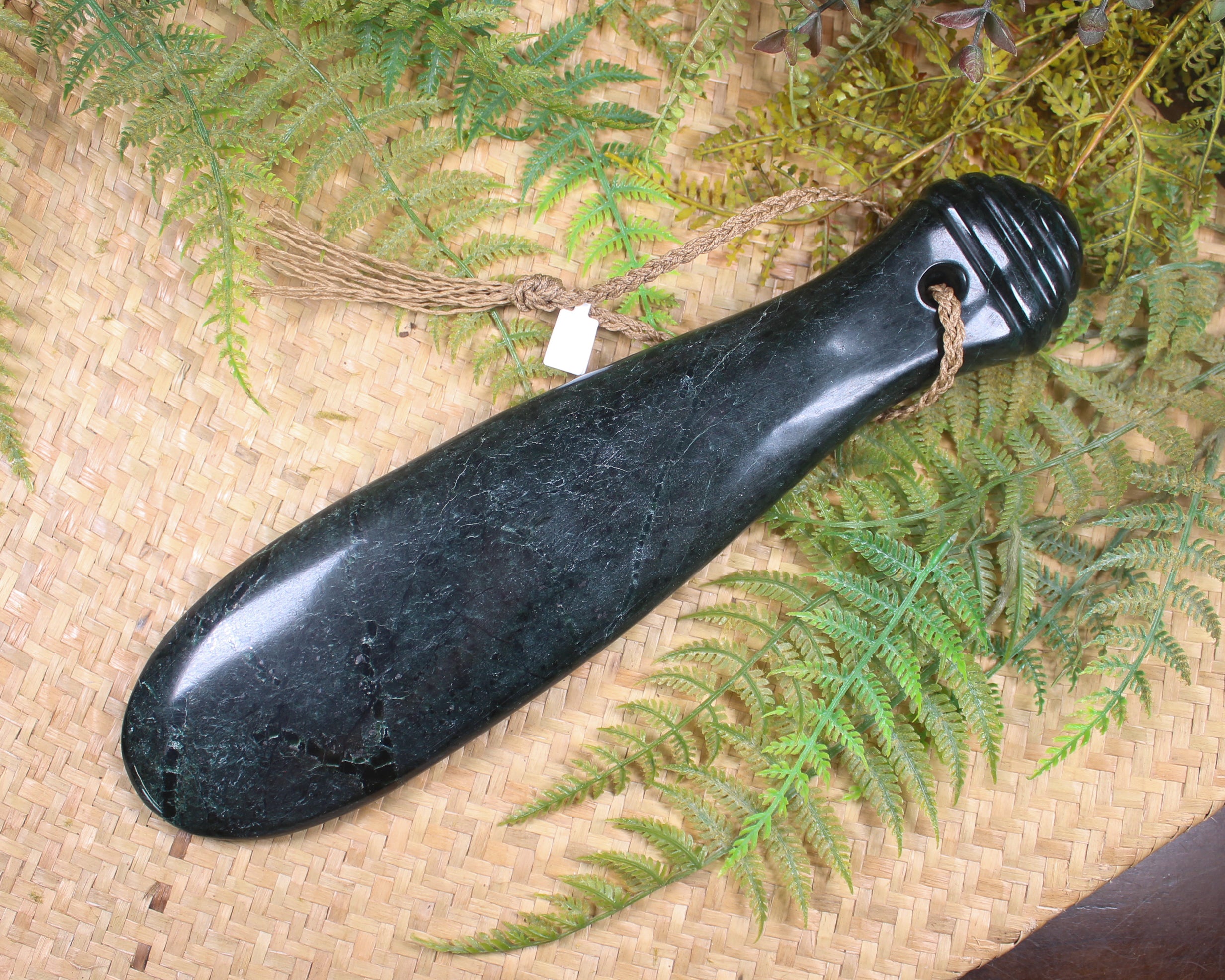 Mere carved from Serpentine Pounamu - NZ Greenstone