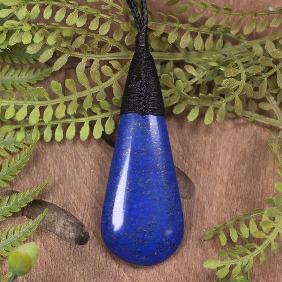 Lapis Lazuli Roimata pendant
