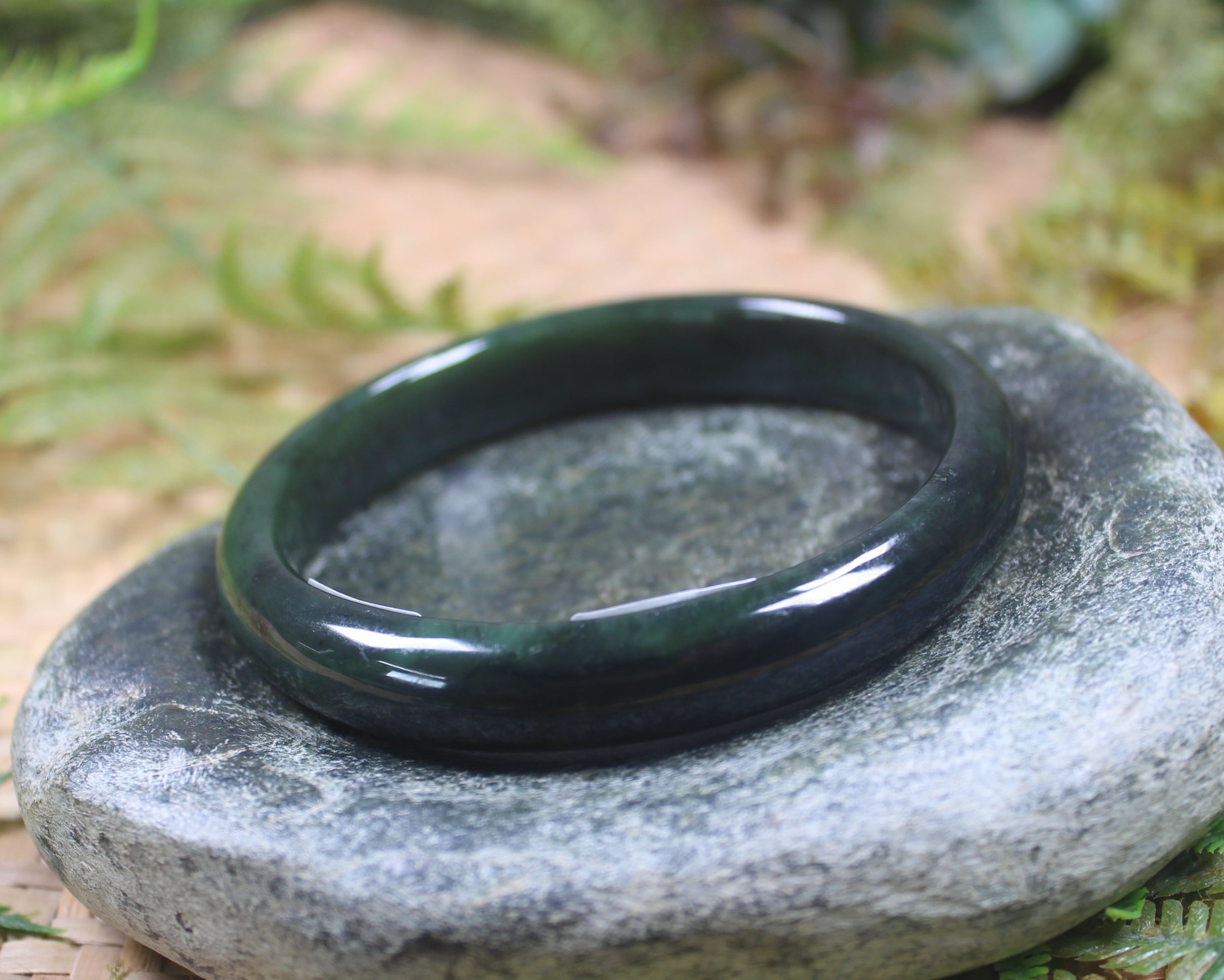 Bangle carved from Kawakawa Pounamu - NZ Greenstone