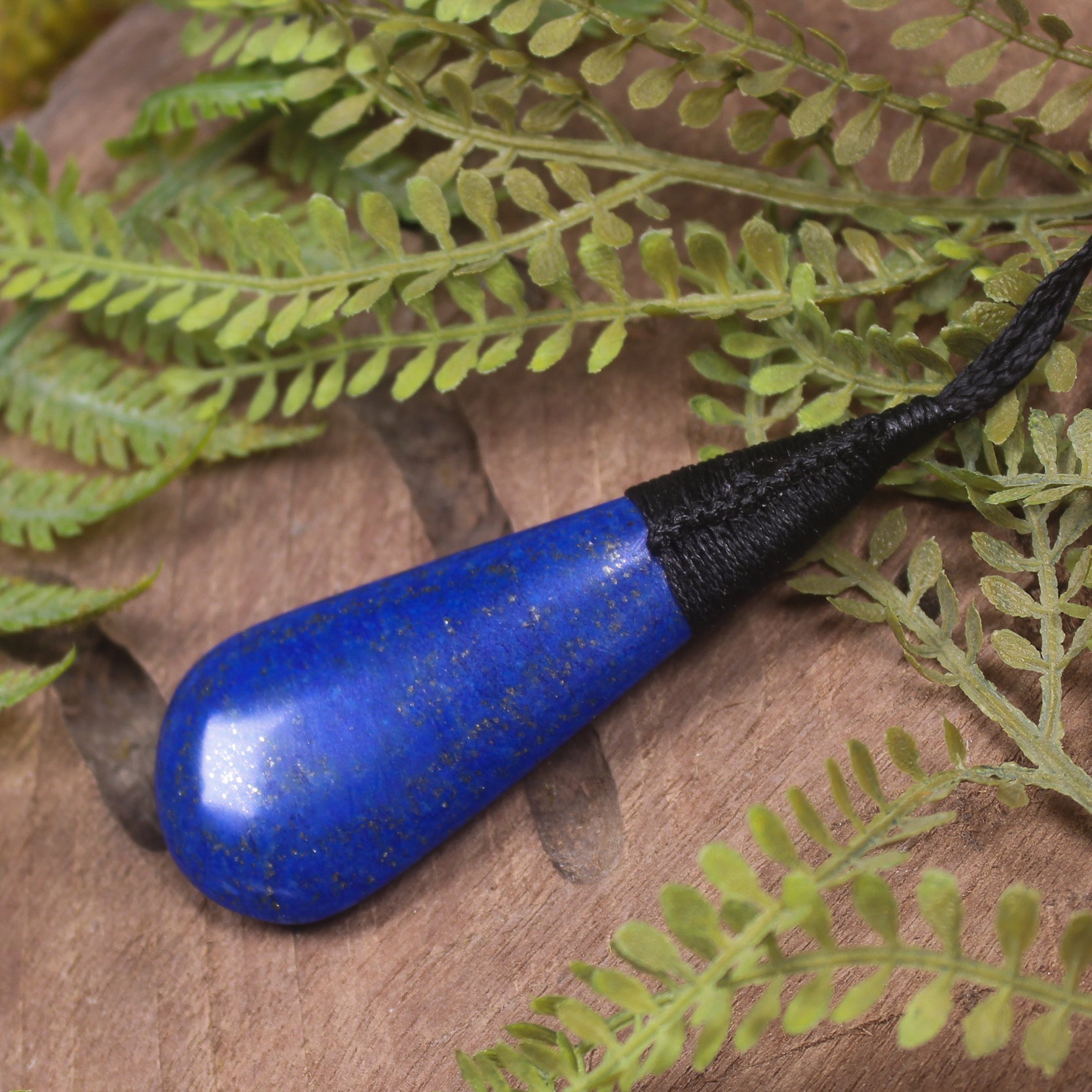 Lapis Lazuli Roimata pendant