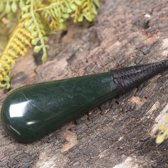 Kawakawa Pounamu Roimata Pendant - NZ Greenstone