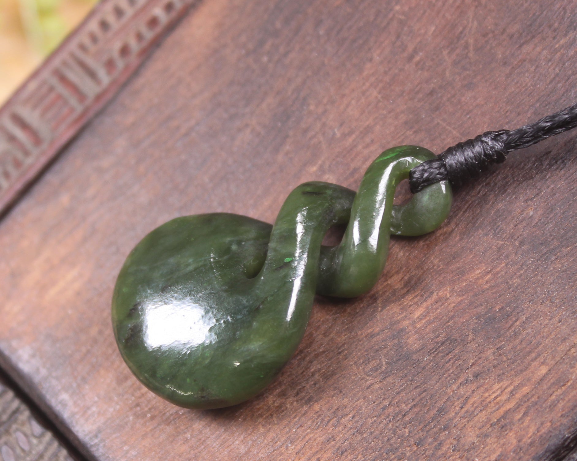Twist carved from Kawakawa Pounamu - NZ Greenstone