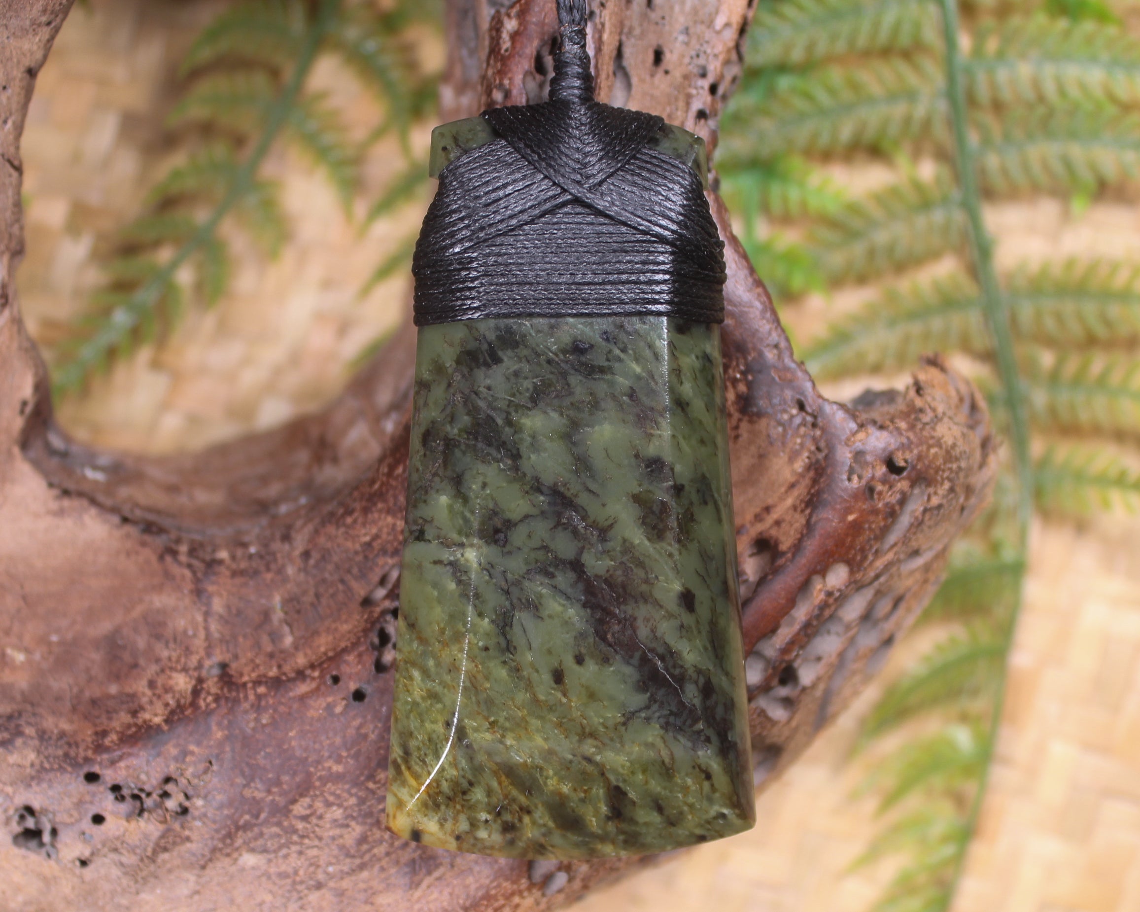 Rimu Pounamu Toki