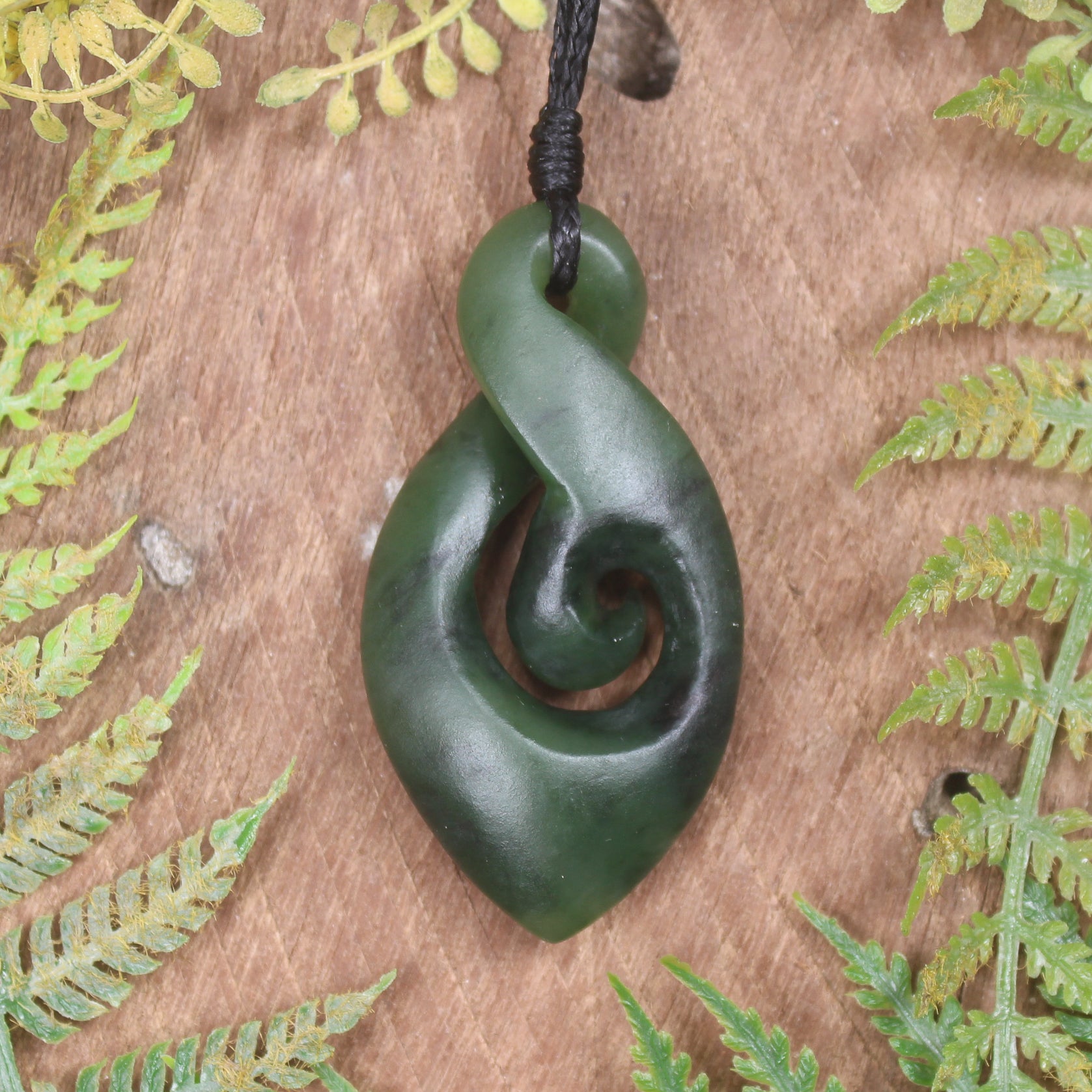 Hapopo Pounamu Twist- NZ Greenstone