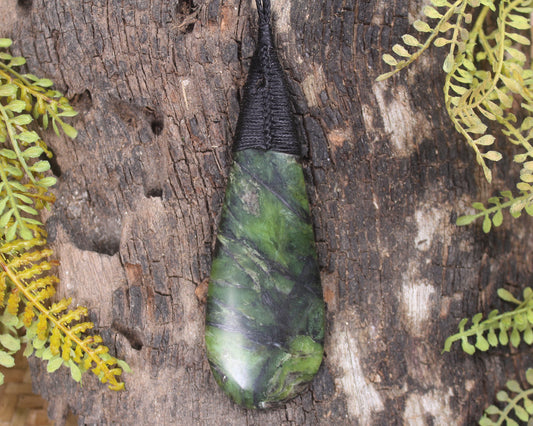 Roimata Teardrop carved from Douglas Creek Pounamu - NZ Greenstone