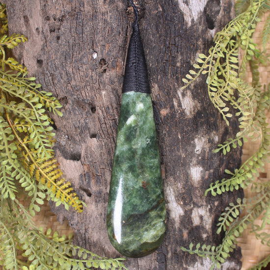 Roimata Teardrop carved from Hapopo Pounamu - NZ Greenstone