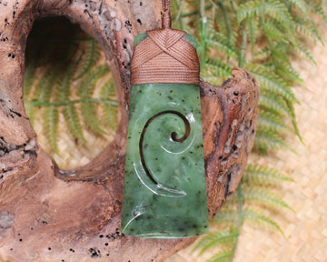 Toki or Adze with Koru carved from Hapopo Pounamu - NZ Greenstone
