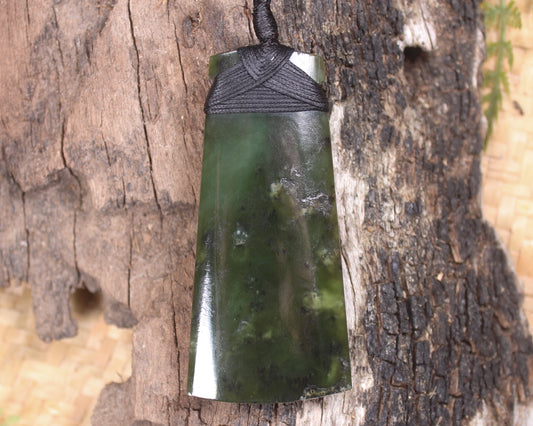 Rimu Pounamu Toki