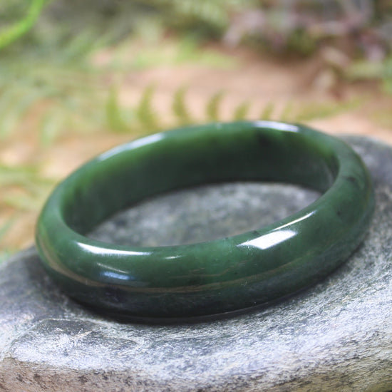Bangle carved from Kawakawa Pounamu - NZ Greenstone