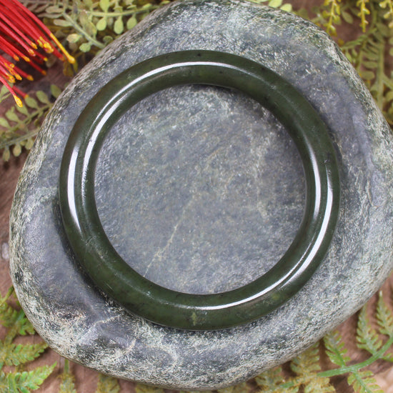 Rimu Pounamu Bangle