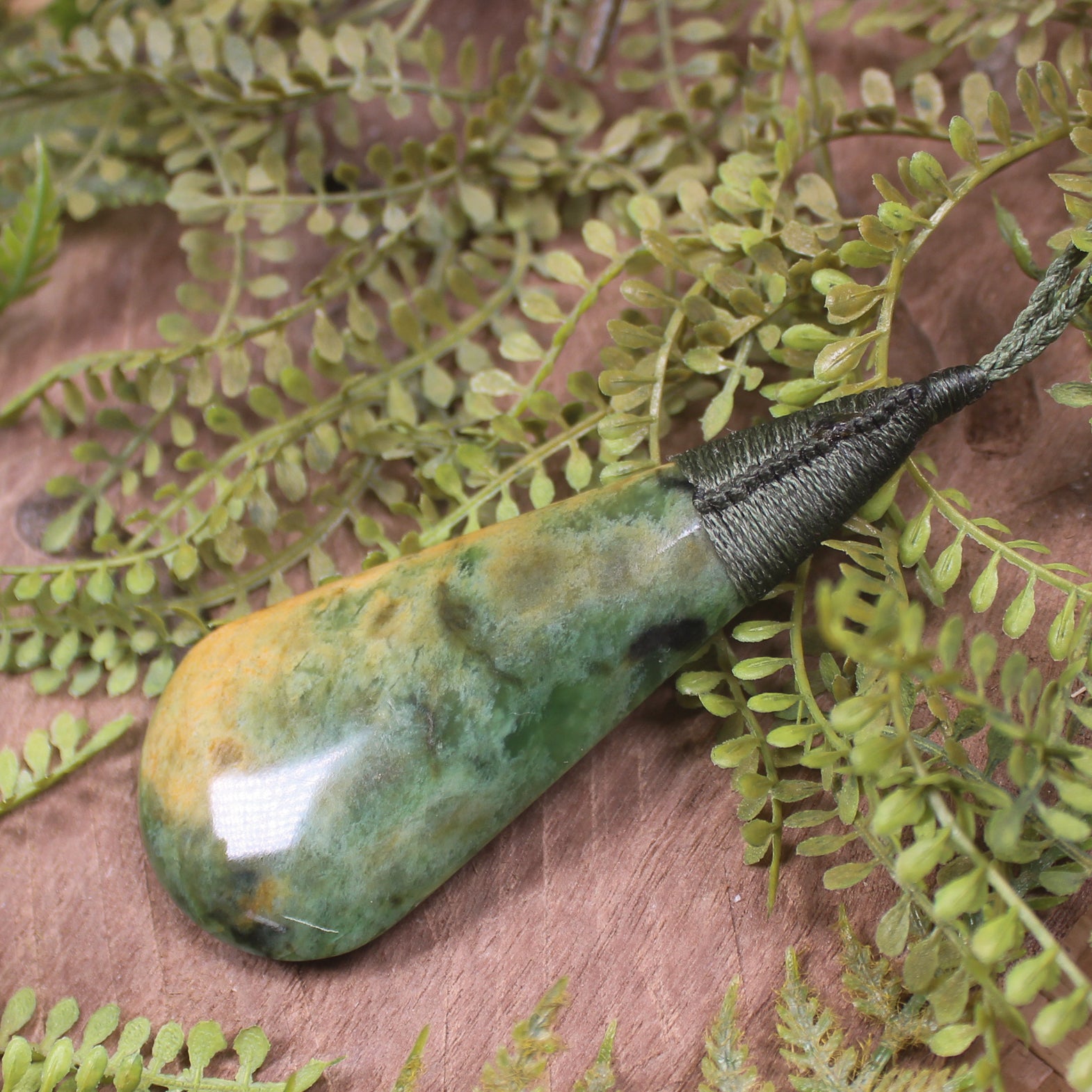 Flower Jade Pounamu - NZ Greenstone