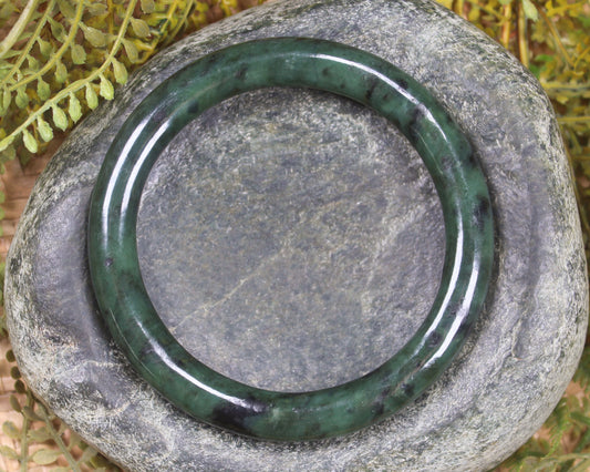 Bangle carved from Rimu Pounamu - NZ Greenstone