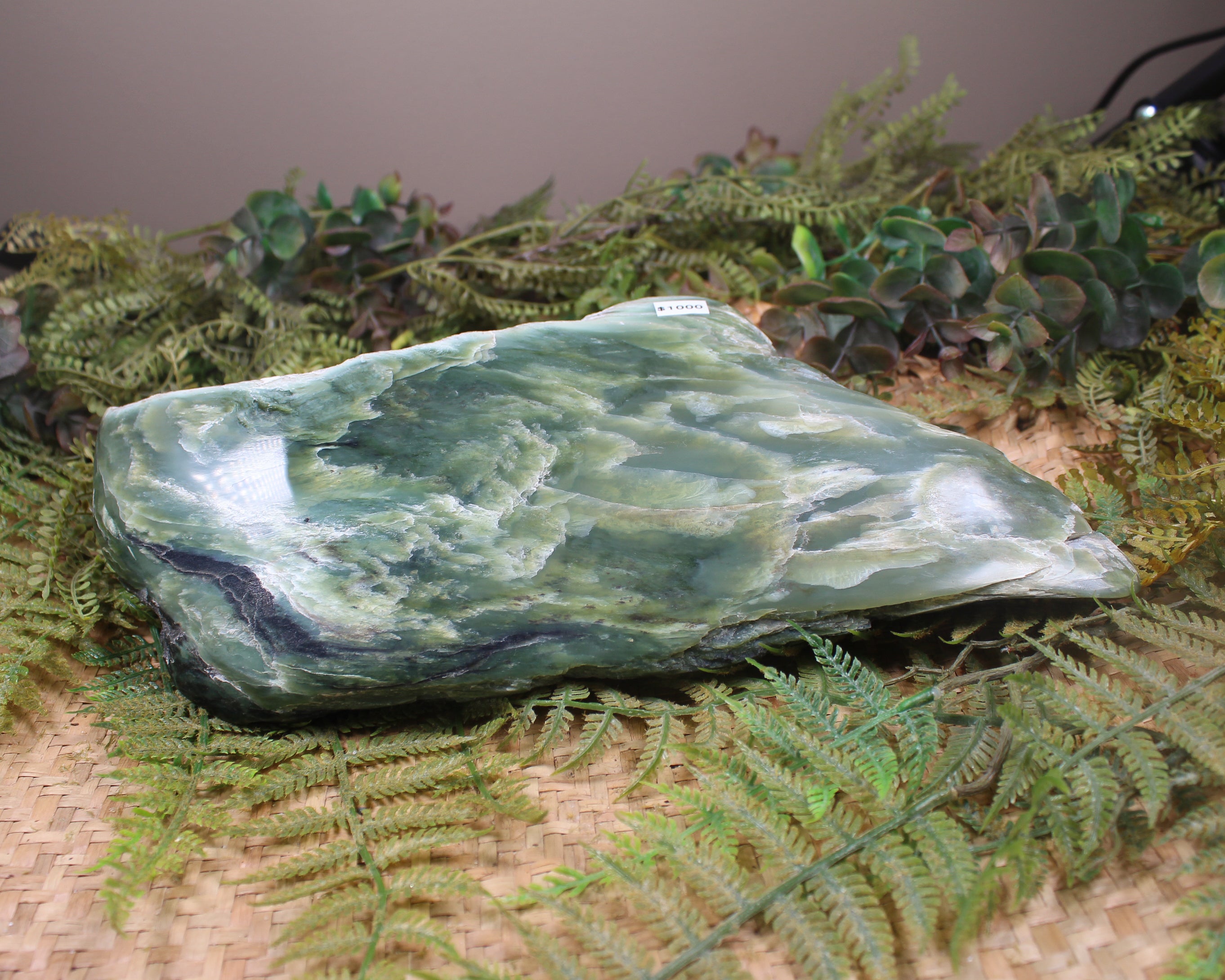 Freeform Touchstone Pounamu Sculpture - Inanga Pounamu - NZ Greenstone