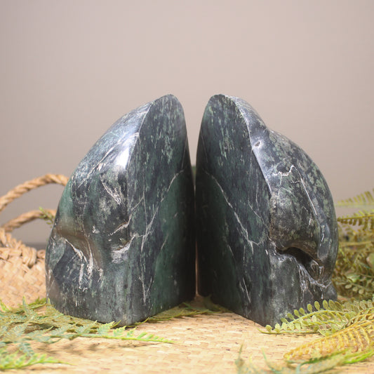 NZ Serpentine Book Ends