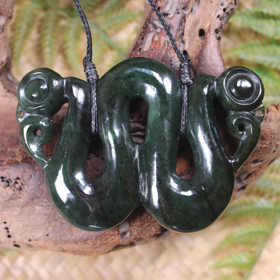Pekapeka Pendant carved from Kawakawa Pounamu - NZ Greenstone