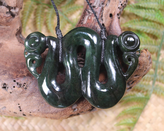 Pekapeka Pendant carved from Kawakawa Pounamu - NZ Greenstone
