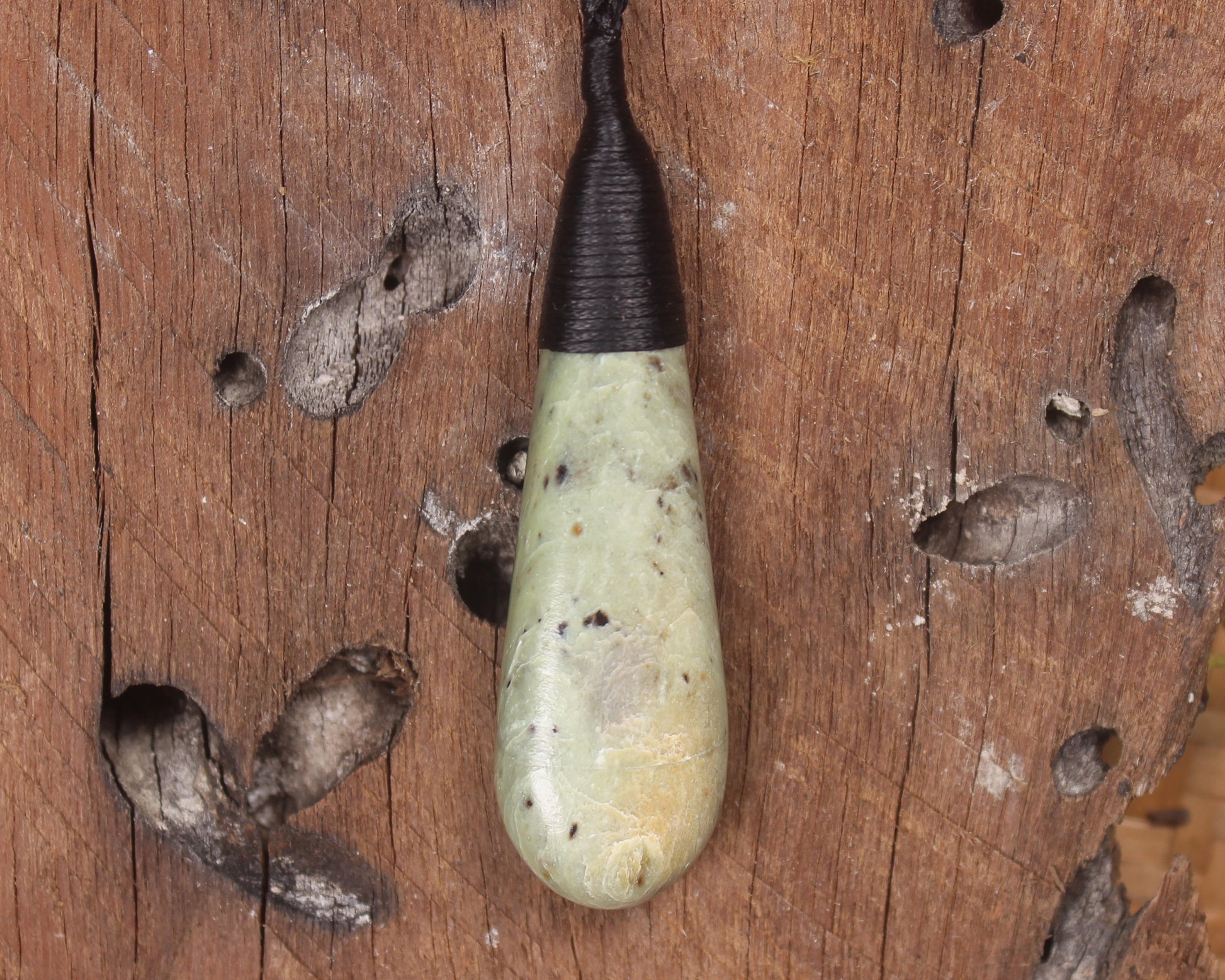 Roimata Teardrop carved from Hapopo Pounamu - NZ Greenstone