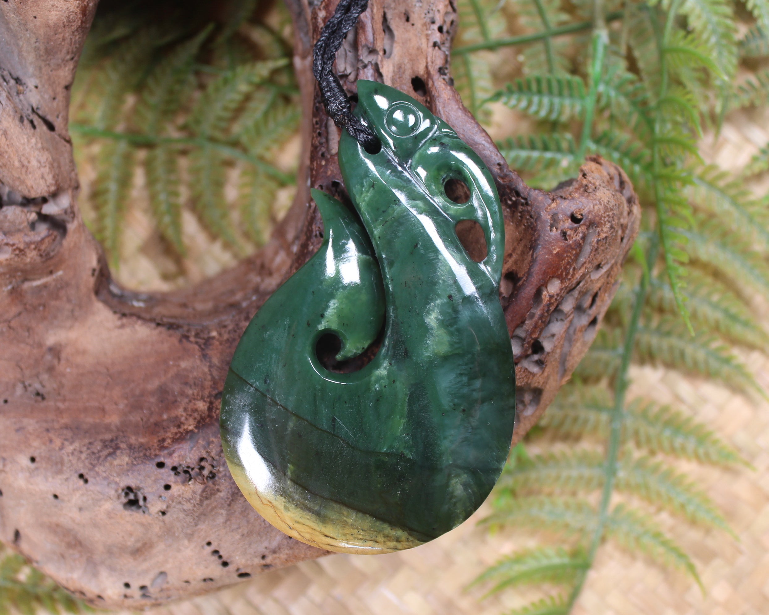 Manaia carved from Kawakawa Pounamu - NZ Greenstone