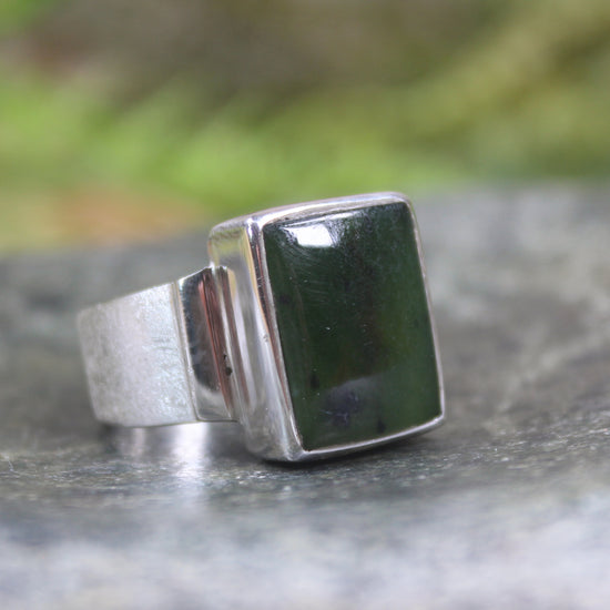 Sterling Silver Rimu Pounamu Ring - NZ Greenstone
