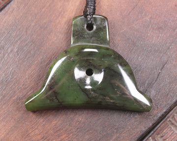 Rimu pounamu dog whistle