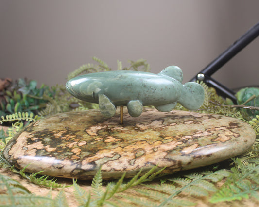 Sculpture carved from NZ Pounamu