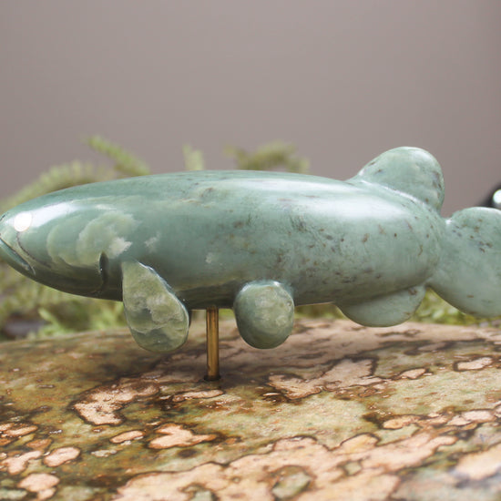 Sculpture carved from NZ Pounamu