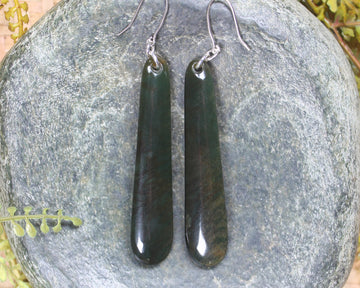 Roimata or Teardrop earrings carved from Rimu Pounamu - NZ Greenstone