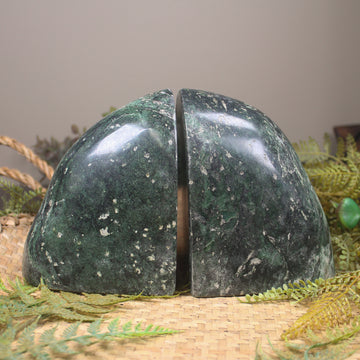 NZ Serpentine Book Ends