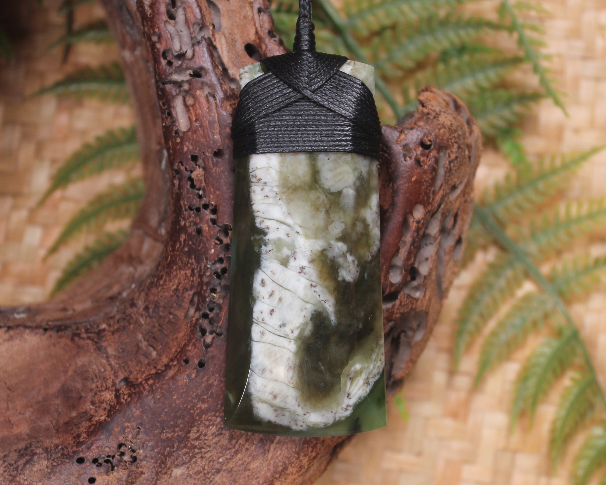 Rimu Pounamu Toki