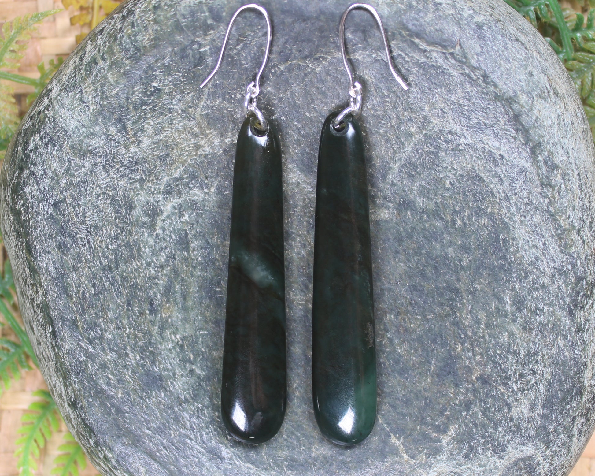 Roimata or Teardrop earrings carved from Rimu Pounamu - NZ Greenstone