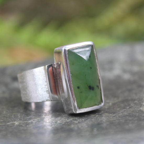 Sterling Silver Hapopo Pounamu Ring - NZ Greenstone