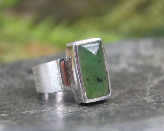 Sterling Silver Hapopo Pounamu Ring - NZ Greenstone