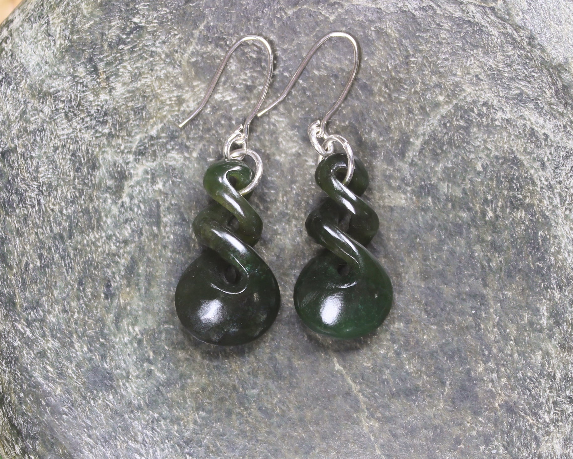 Twist Earrings carved from Rimu Pounamu - NZ Greenstone