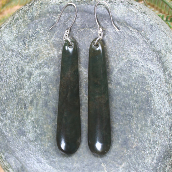Roimata or Teardrop earrings carved from Rimu Pounamu - NZ Greenstone