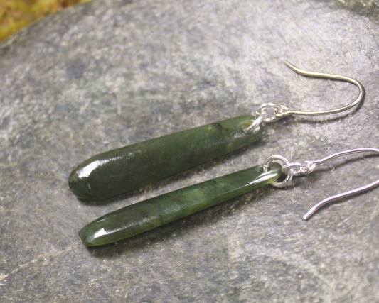 Roimata or Teardrop earrings carved from Rimu Pounamu - NZ Greenstone