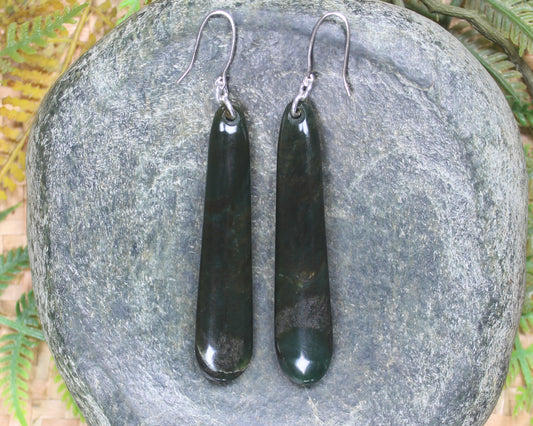 Roimata or Teardrop earrings carved from Rimu Pounamu - NZ Greenstone