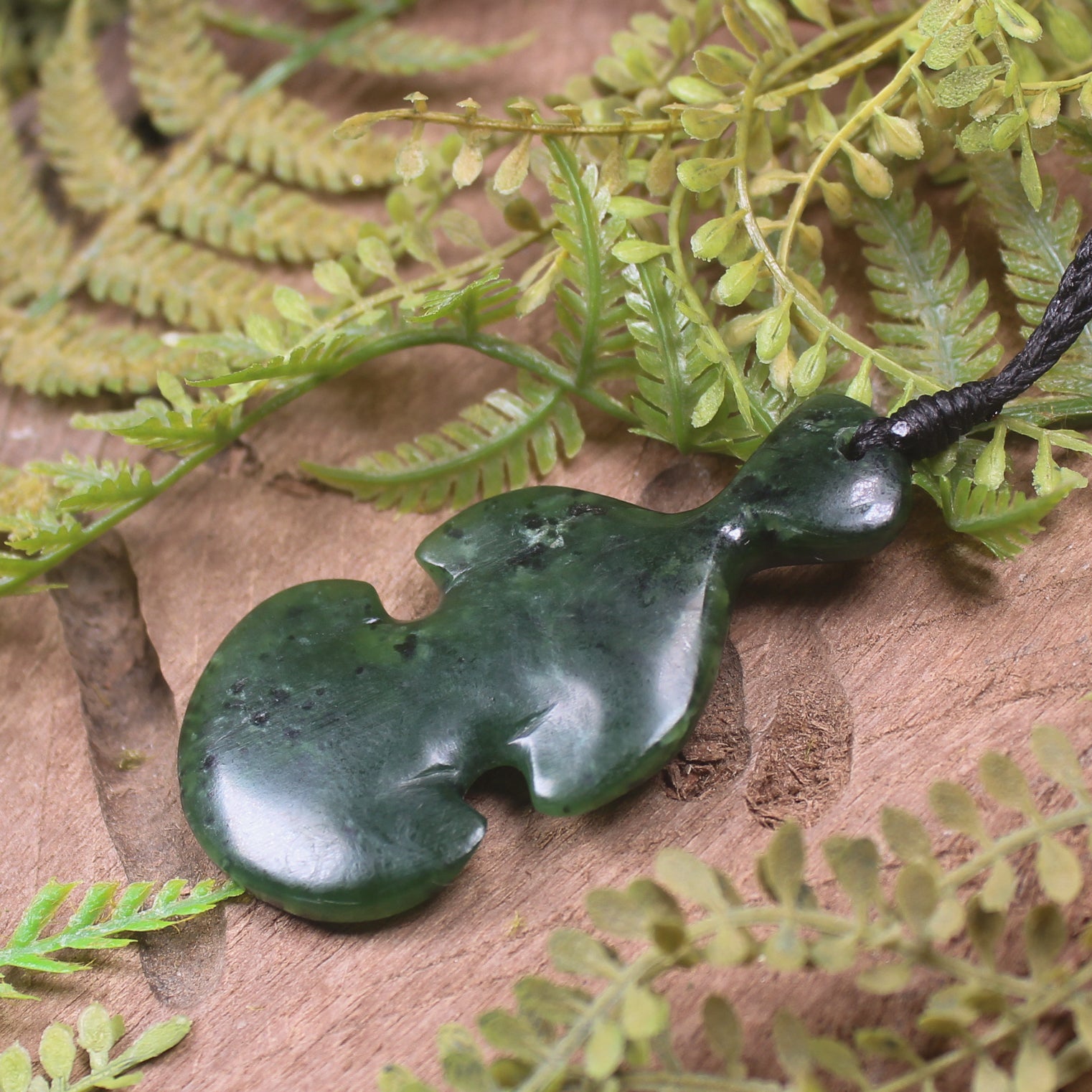 Rimu Pounamu Kotiate Pendant - NZ Greenstone