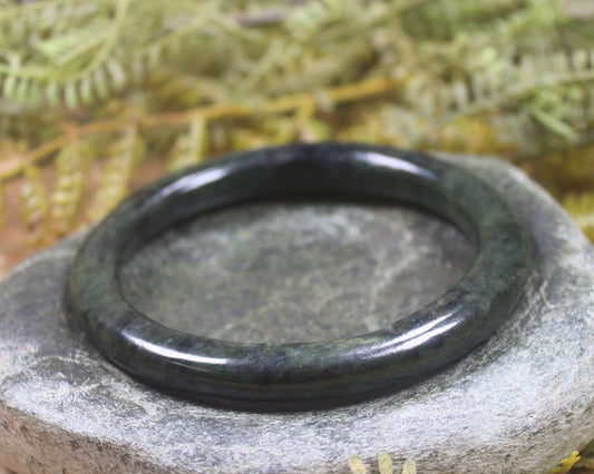 Bangle carved from Rimu Pounamu - NZ Greenstone