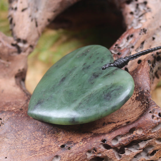 Heart carved from Hapopo Pounamu - NZ Greenstone