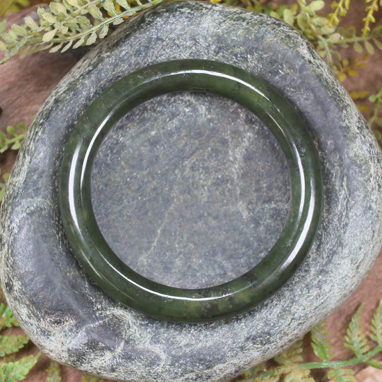 Rimu Pounamu Bangle