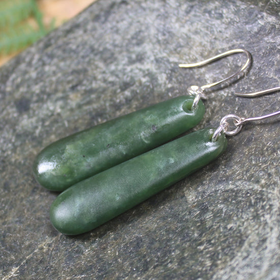 Roimata or Teardrop earrings carved from Kawakawa Pounamu - NZ Greenstone
