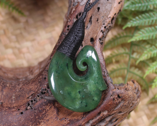 Hei Matau or Fish Hook carved from Kawakawa Pounamu - NZ Greenstone