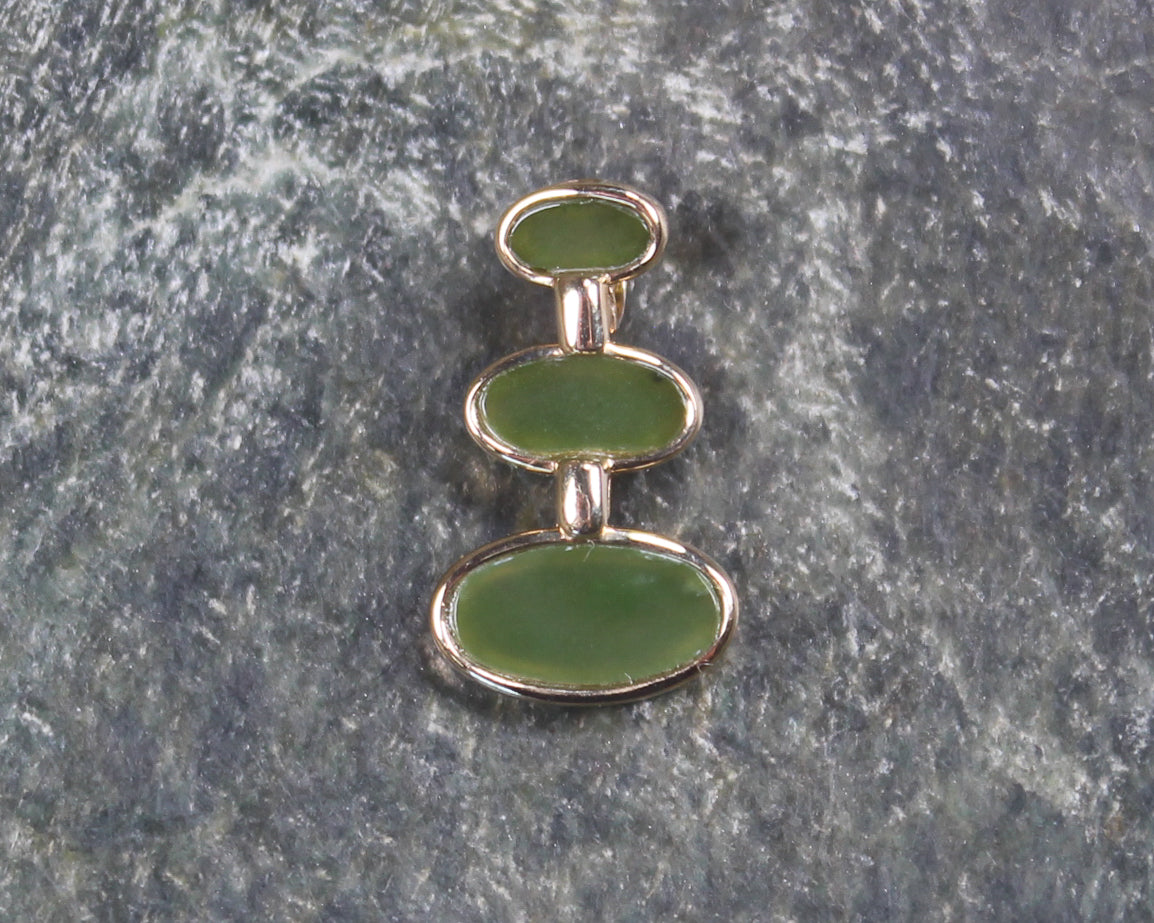 Hapopo Pounamu pendant with a gold plated setting - NZ Greenstone