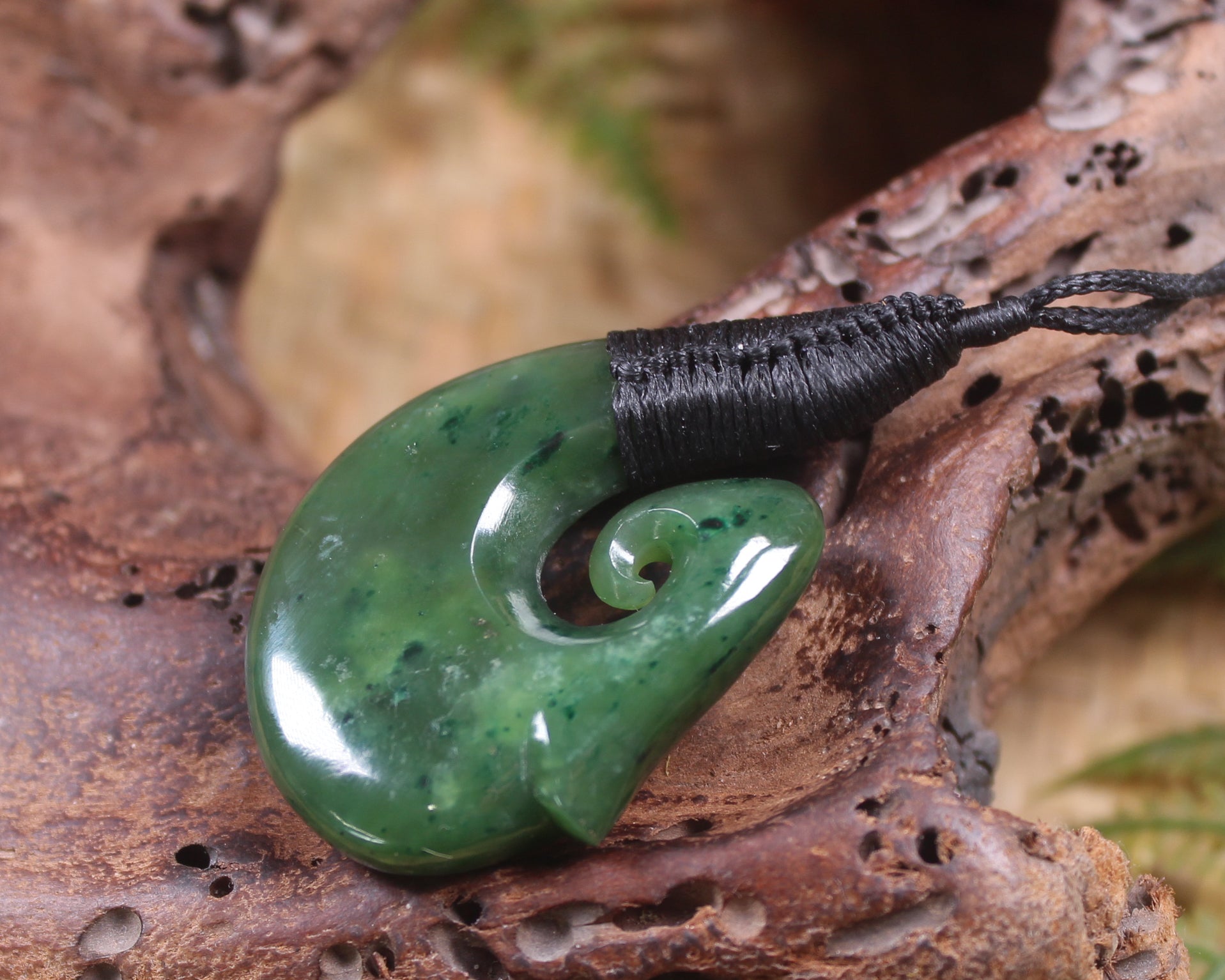 Hei Matau or Fish Hook carved from Kawakawa Pounamu - NZ Greenstone