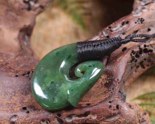 Hei Matau or Fish Hook carved from Kawakawa Pounamu - NZ Greenstone