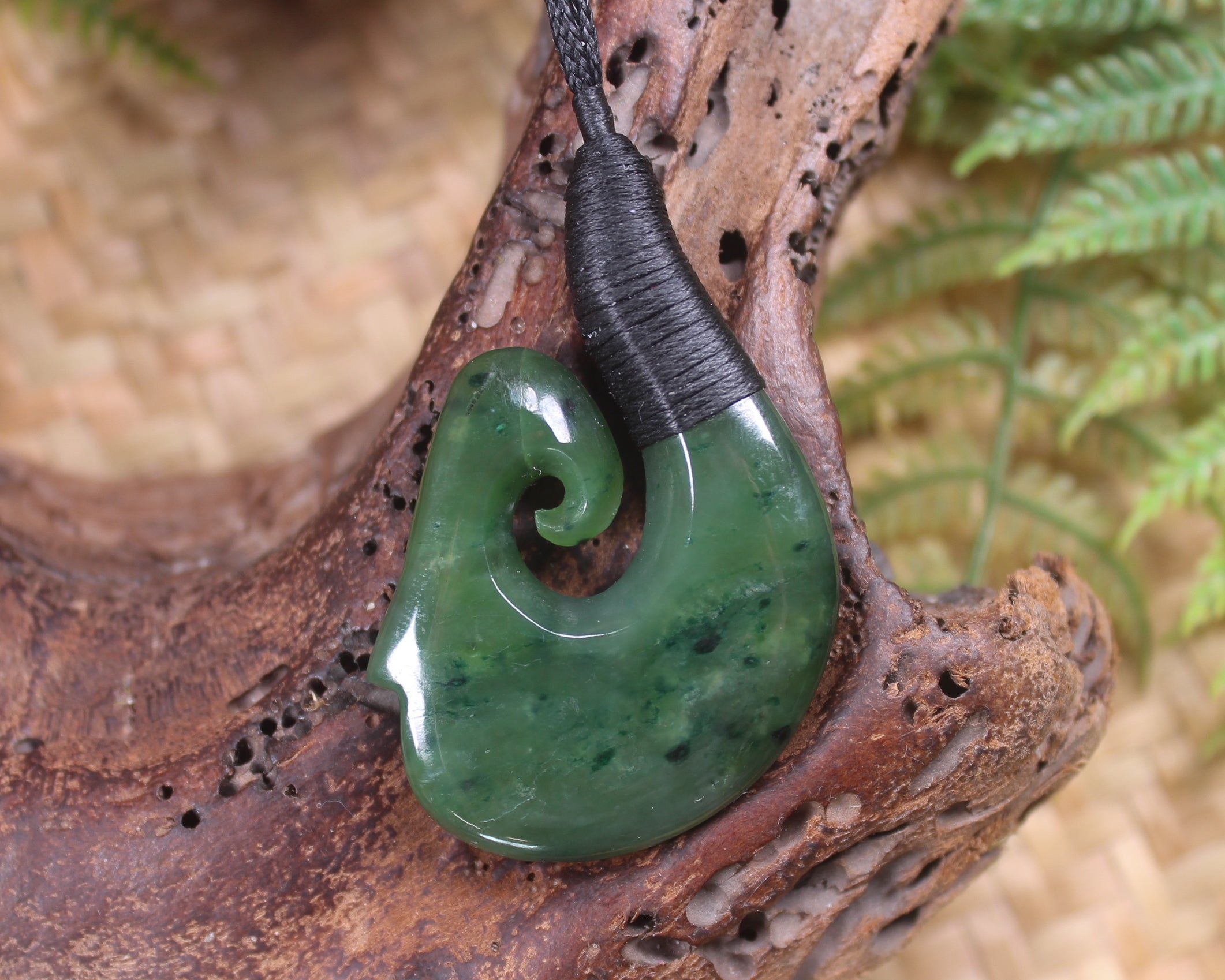 Hei Matau or Fish Hook carved from Kawakawa Pounamu - NZ Greenstone